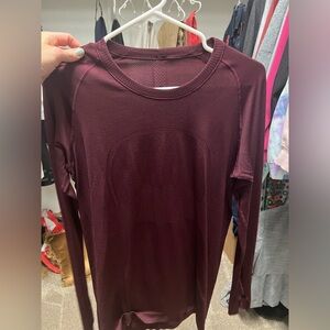 Lululemon swiftly 2.0 long sleeve maroon gently used great condition